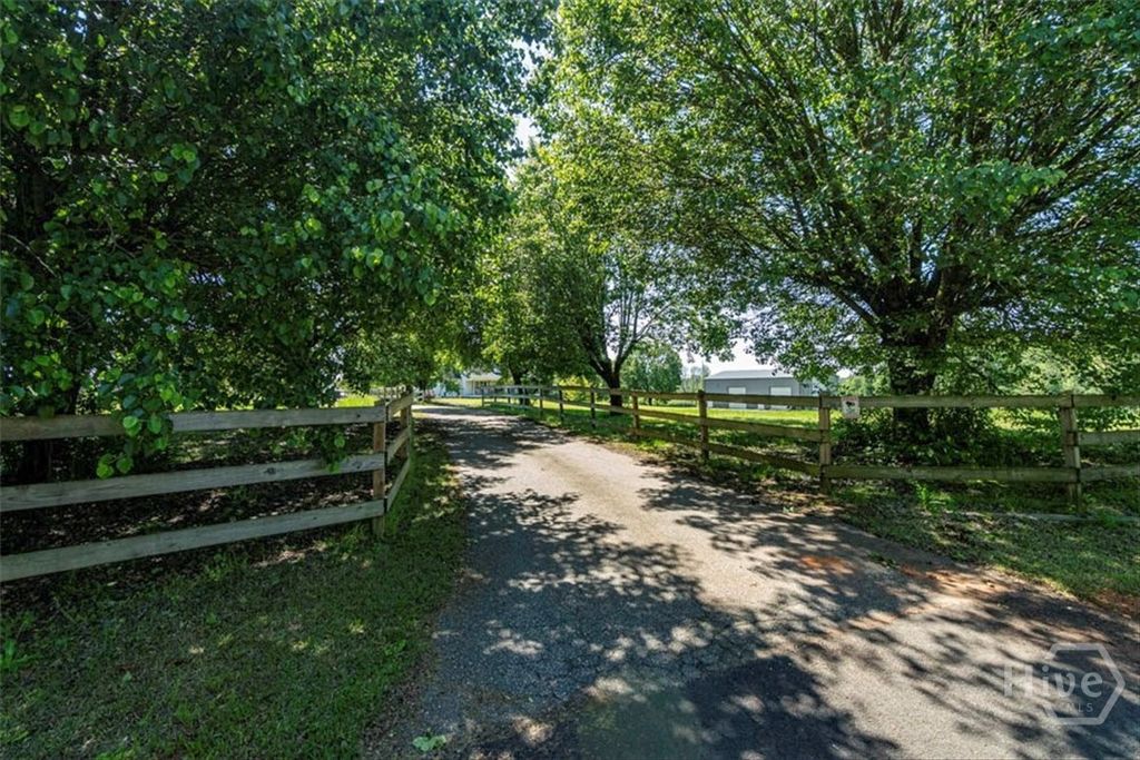 Photo of 220 Highway 172, Colbert, GA 30628 (MLS # CL359451)