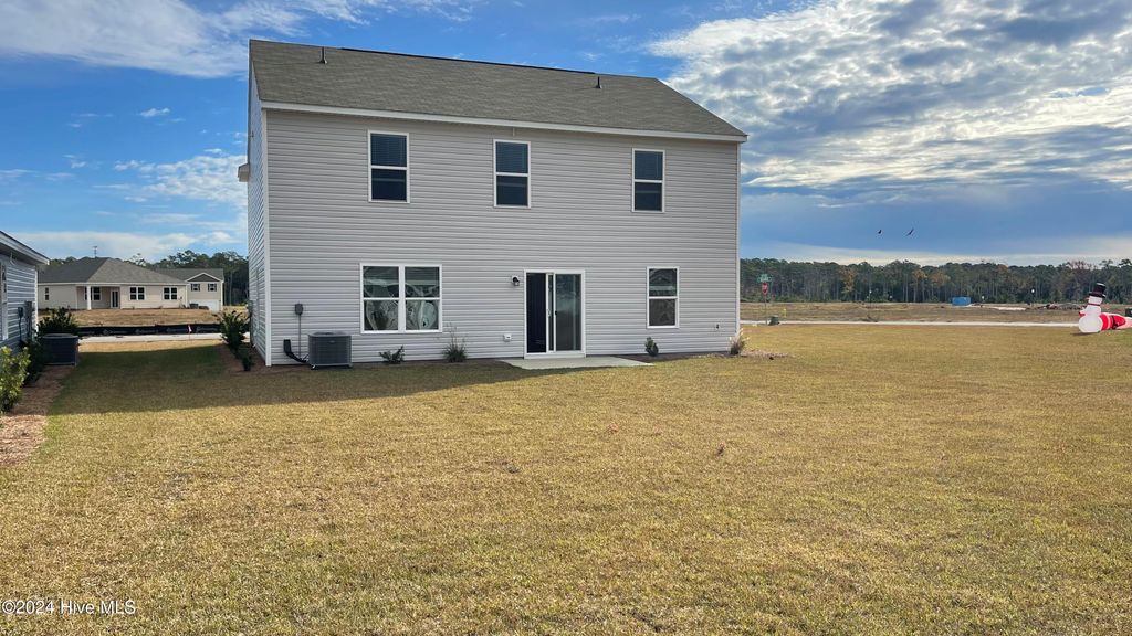 Photo of 48 Arbor Crest Lane, Tabor City, NC 28463 (MLS # 100483567)