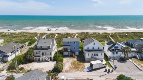 Homes For Sale - 214 E Boardwalk Boulevard<br/> Atlantic Beach, NC 28512