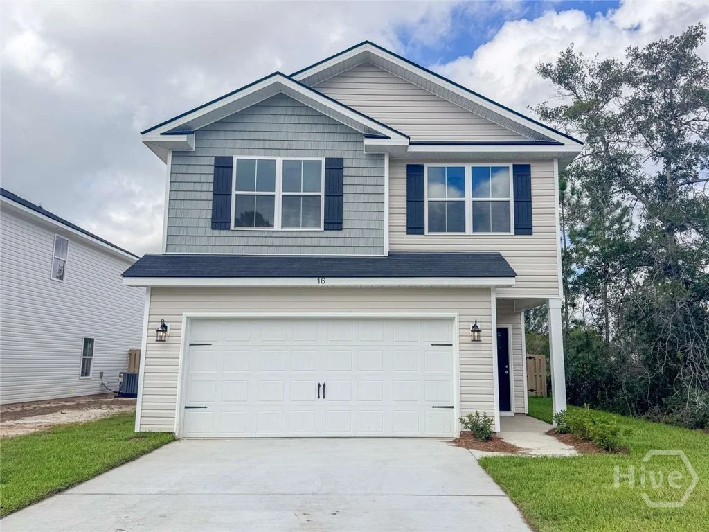 16 Medler Court NE