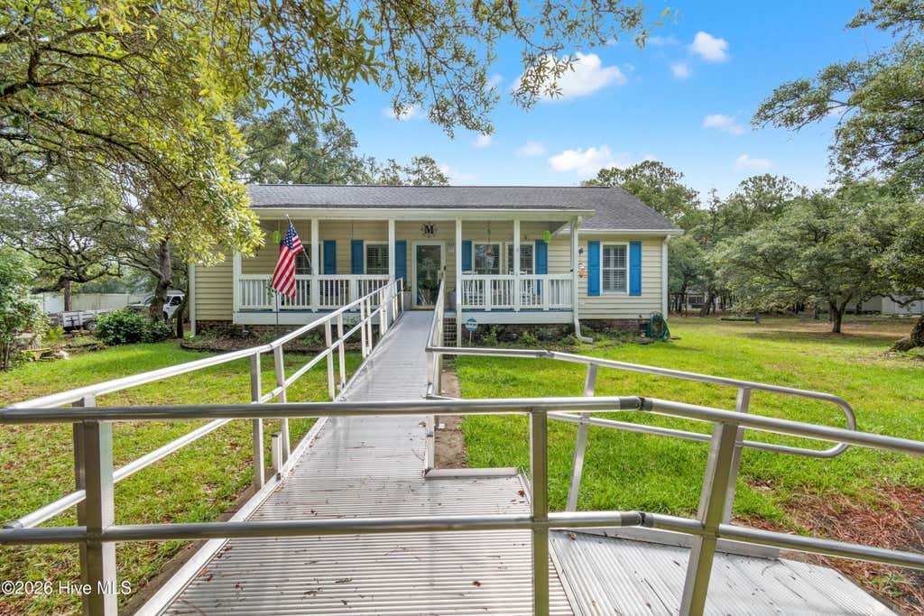 Photo of 2560 Waterscape Drive SW, Supply, NC 28462 (MLS # 100593019)
