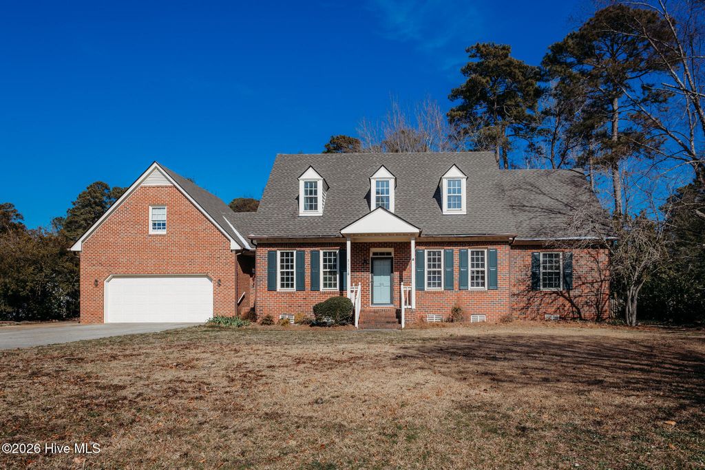 Photo of 5111 Country Club Drive N, Wilson, NC 27896 (MLS # 100553149)