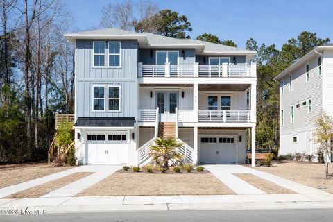 Homes For Sale - 629 Vale Drive<br/> Wilmington, NC 28411