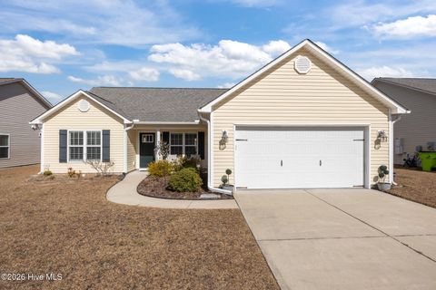 Homes For Sale - 208 Bungalow Drive<br/> New Bern, NC 28562