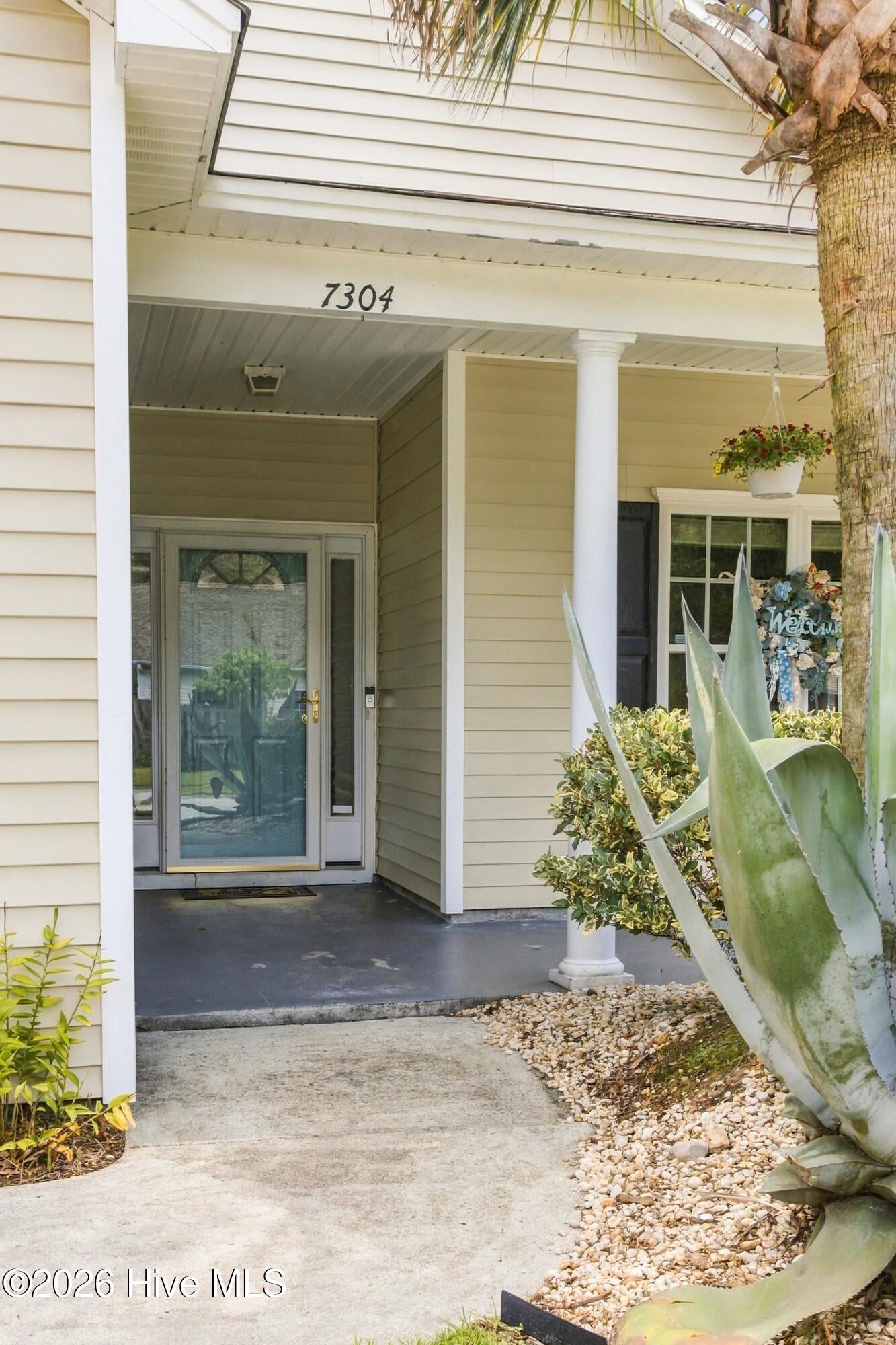 7304 Farrington Farms Drive