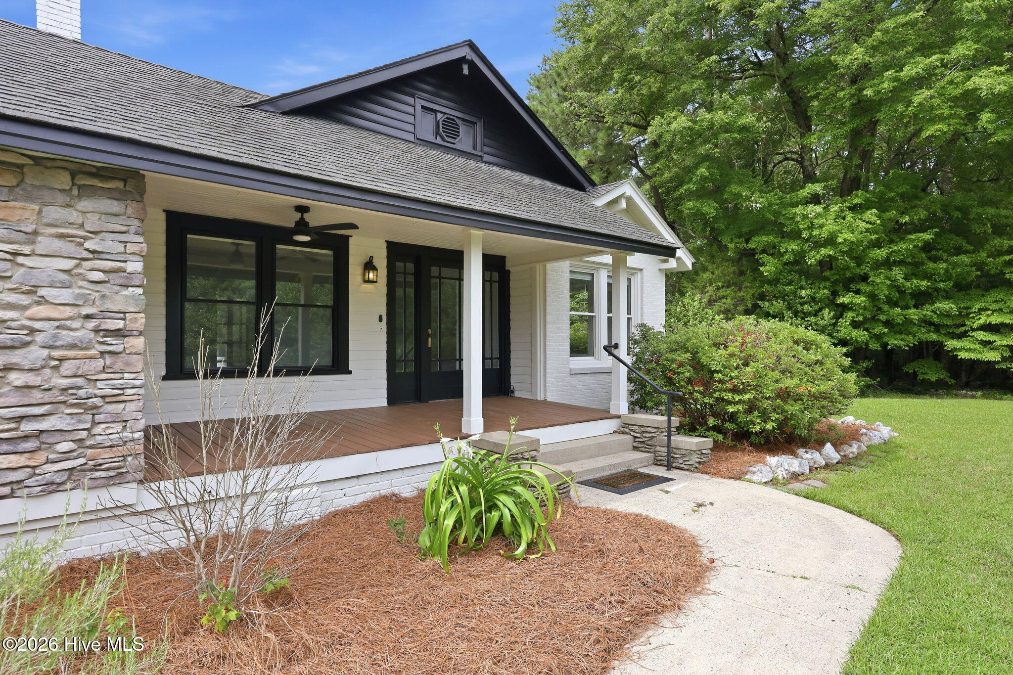 1191 Henley Road