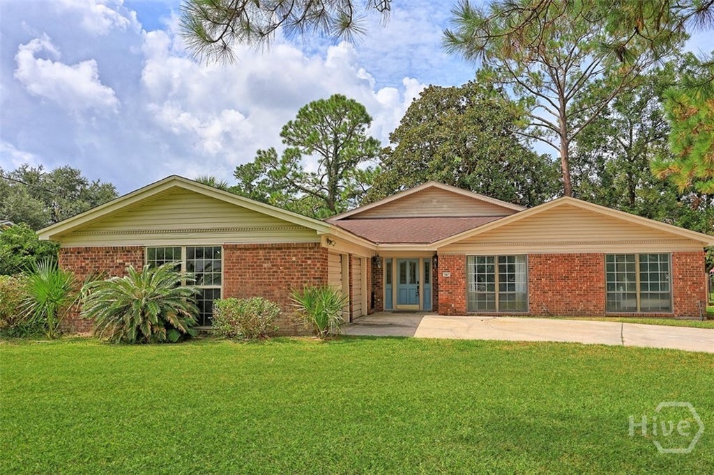 Photo of 387 Hunt Drive, Savannah, GA 31406 (MLS # SA362898)