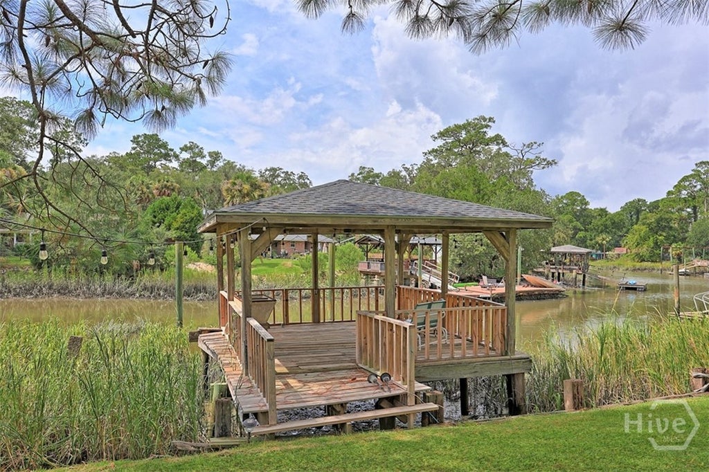 Photo of 387 Hunt Drive, Savannah, GA 31406 (MLS # SA362898)