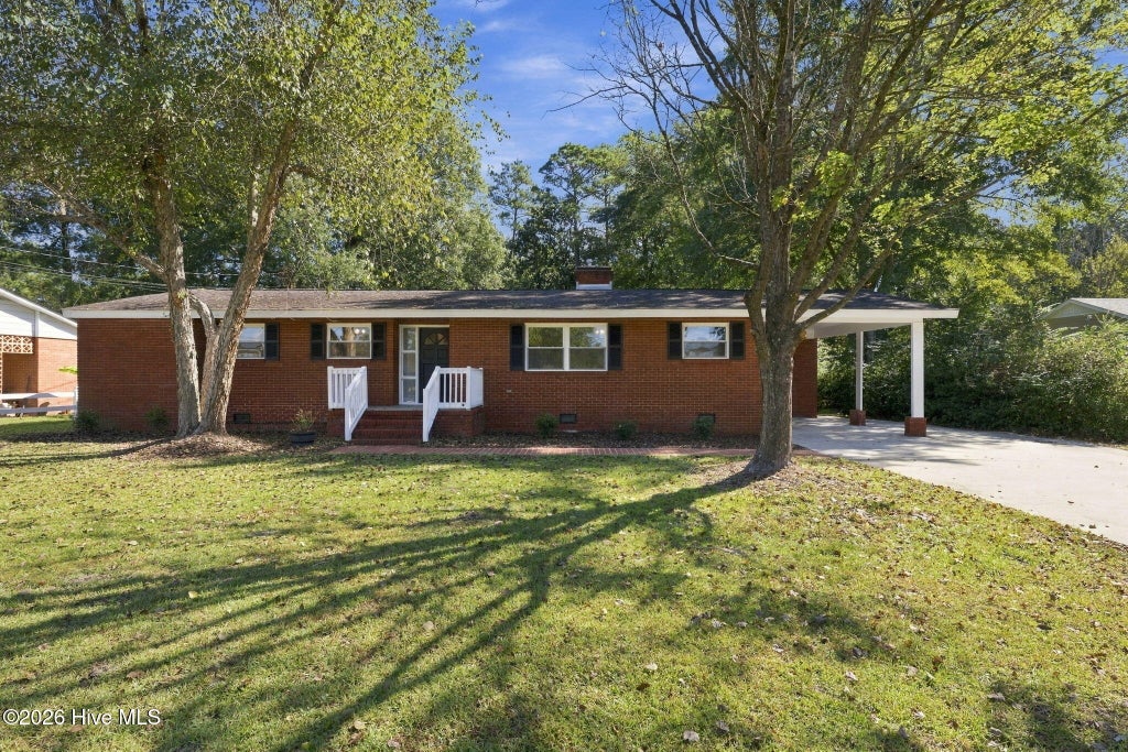 Photo of 1202 Forest Drive, Trent Woods, NC 28562 (MLS # 100608853)