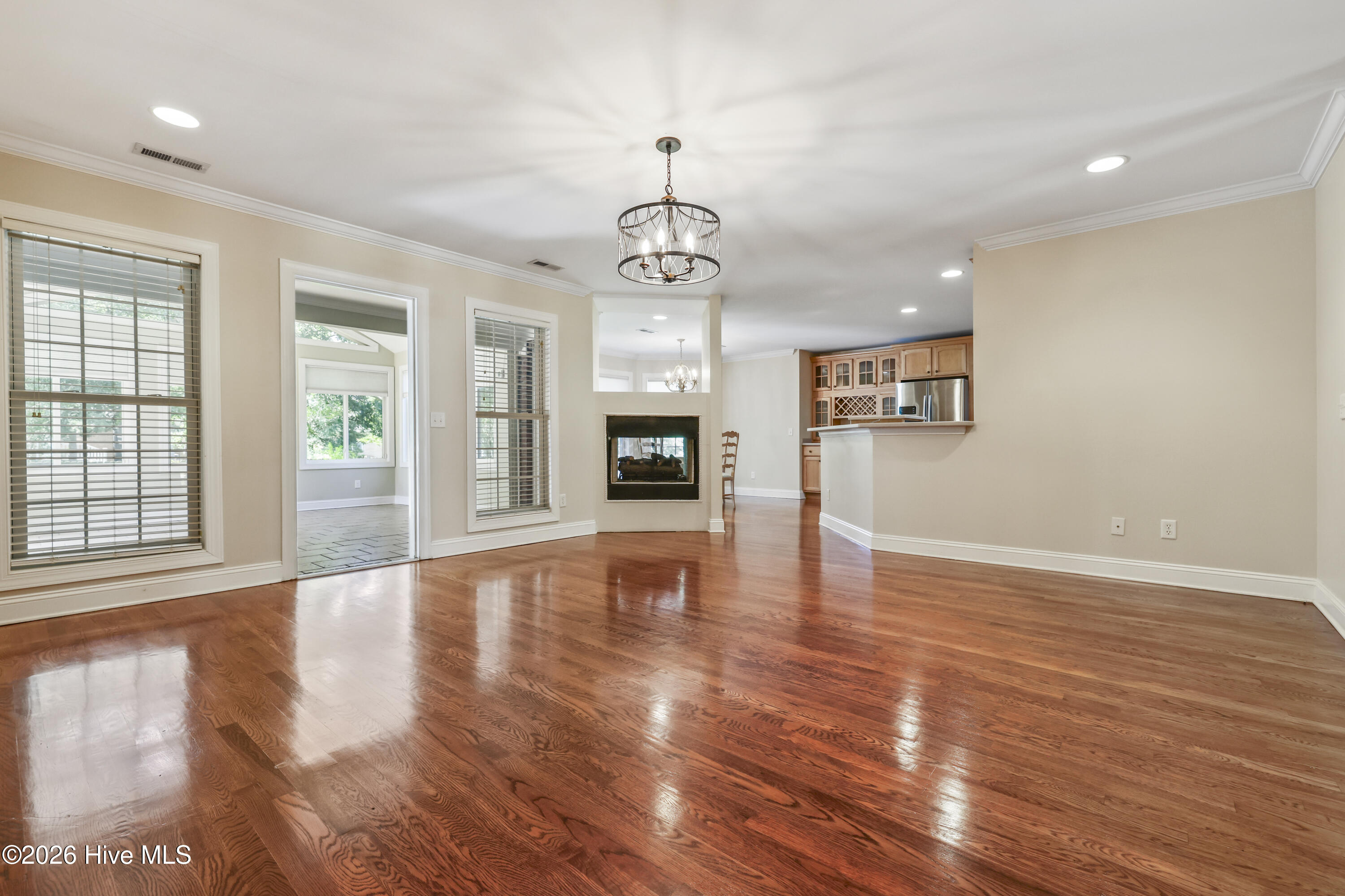 519 Sea Castle Court