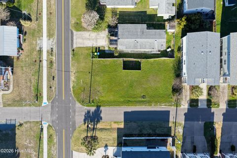 Tiny photo for 300 Ocean Boulevard, Carolina Beach, NC 28428 (MLS # 100560549)