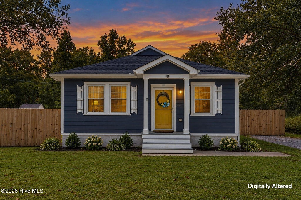 Photo of 104 Gilbert Curry Drive, Castle Hayne, NC 28429 (MLS # 100602571)