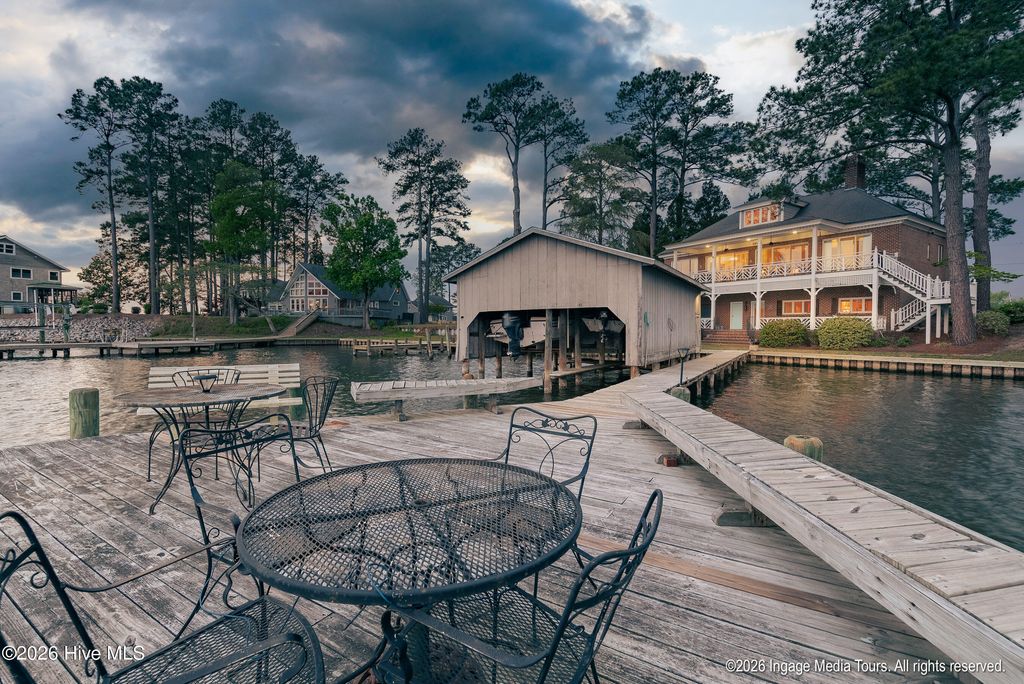 Photo of 423 Handy'S Point Lane, Bath, NC 27808 (MLS # 100570747)