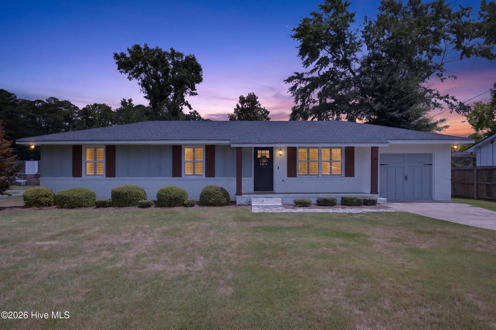 Photo of 204 Merrymont Drive, Martinez, GA 30809 (MLS # 100597356)