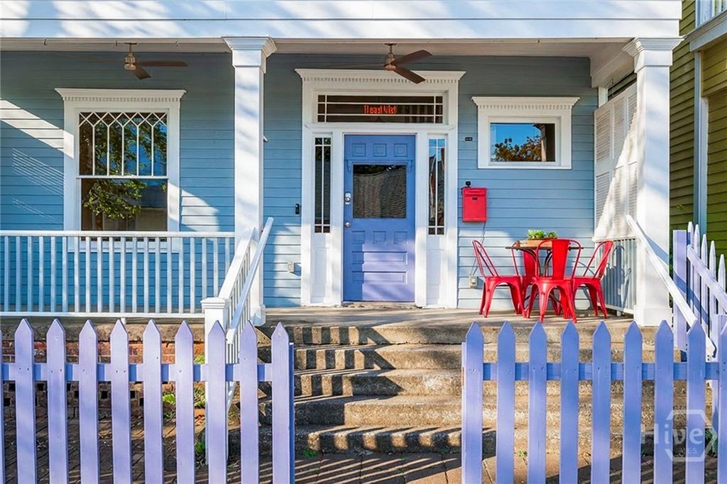 Photo of 11 E 41st Street, Savannah, GA 31401 (MLS # SA347034)