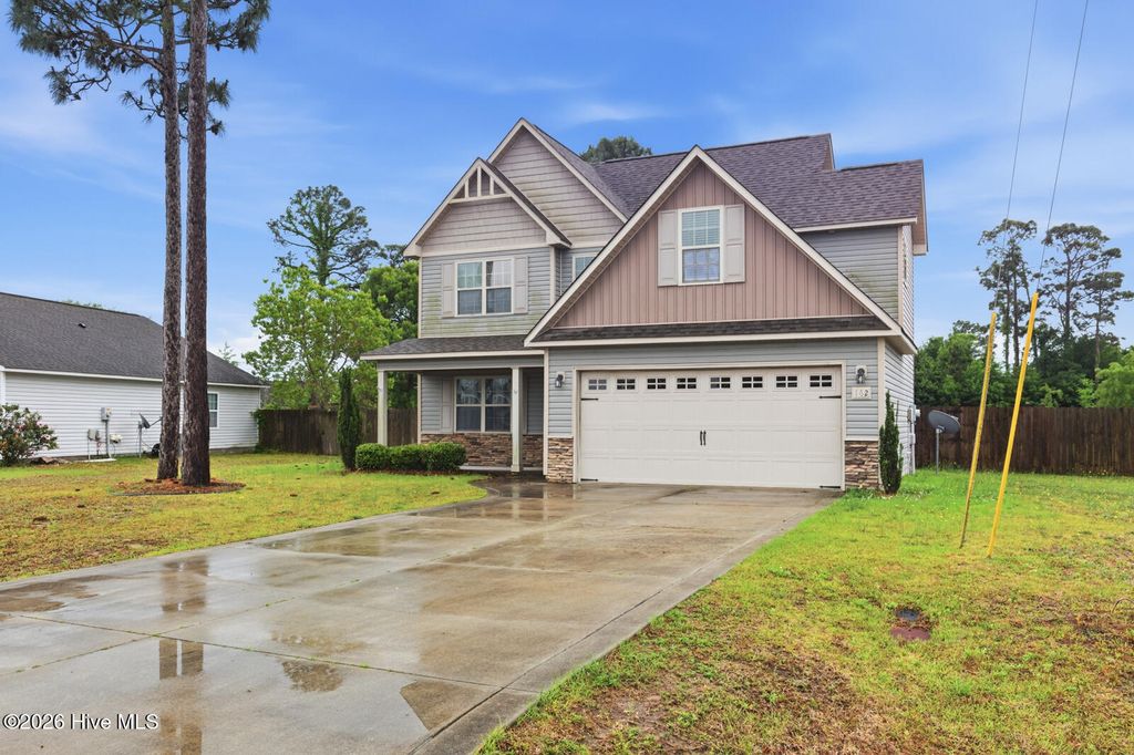 Photo of 162 Rosemary Avenue, Hubert, NC 28539 (MLS # 100571537)