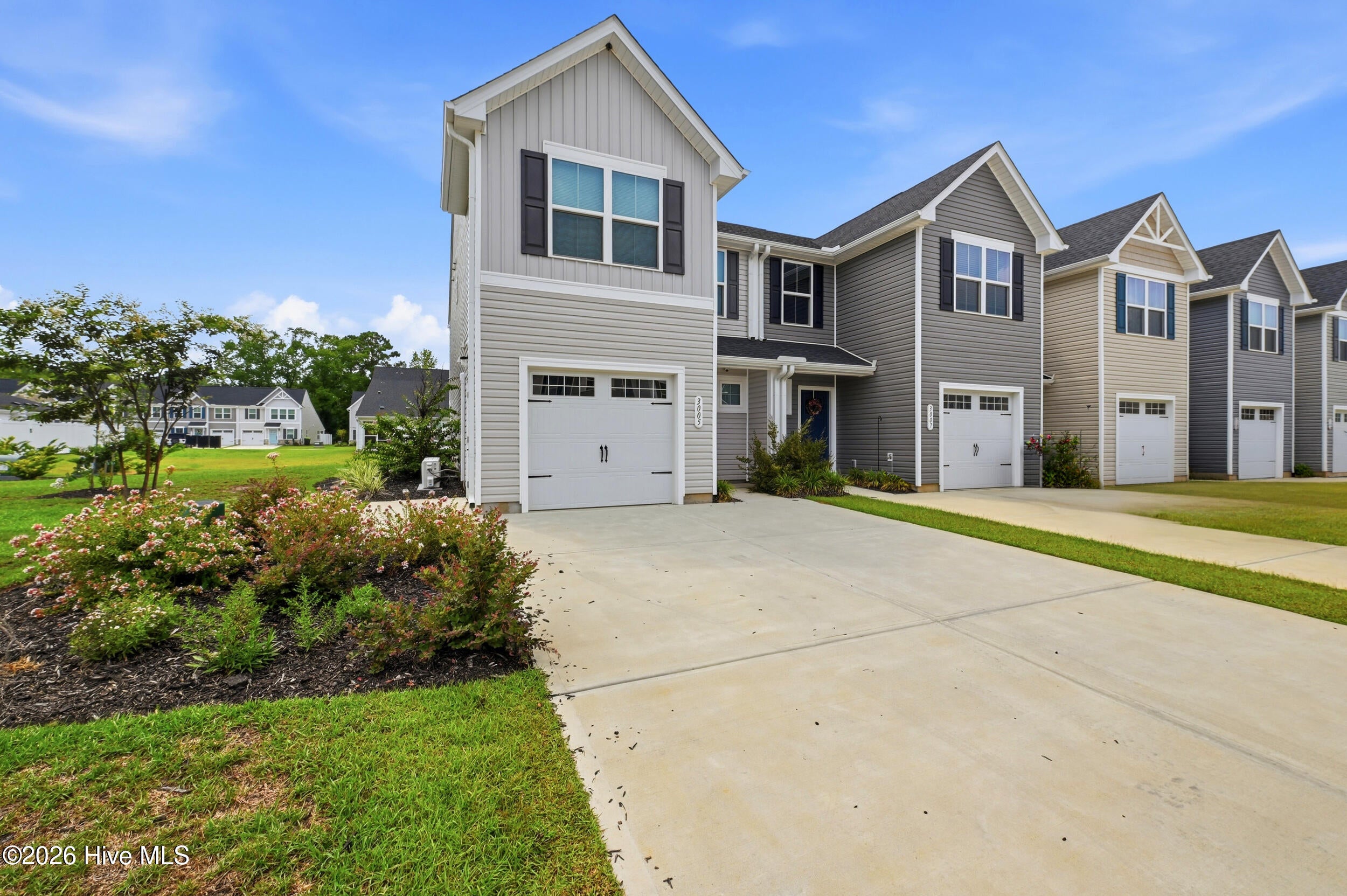 3005 Edgemead Circle NW