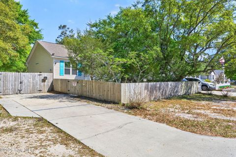 Tiny photo for 220 NE 33rd Street, Oak Island, NC 28465 (MLS # 100568924)