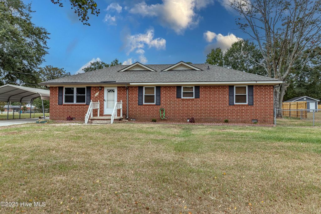 Photo of 6004 Meadow Lane, Goldsboro, NC 27530 (MLS # 100529982)
