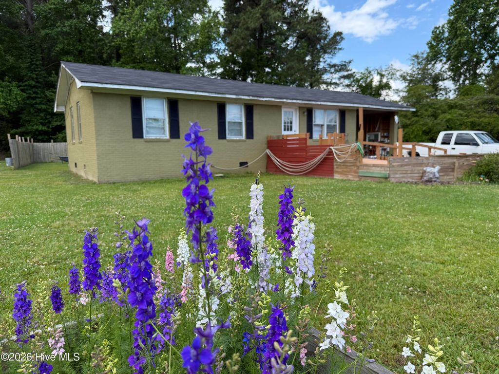Photo of 762 Marriner Road, Roper, NC 27970 (MLS # 100575952)