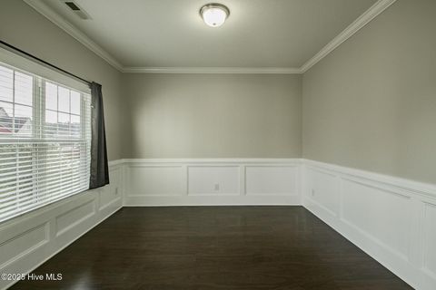 Tiny photo for 809 Solomon Drive, Jacksonville, NC 28546 (MLS # 100546466)