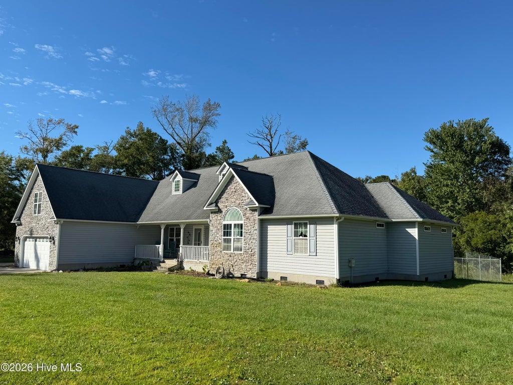 Photo of 134 Bur Oaks Boulevard, Newport, NC 28570 (MLS # 100612750)