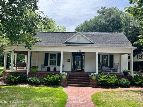 Photo of 505 N Madison Street, Whiteville, NC 28472 (MLS # 100585898)