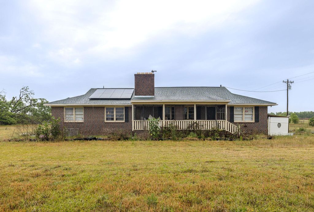 Photo of 1084 Marks Walden Road, Blythe, GA 30805 (MLS # 555197)