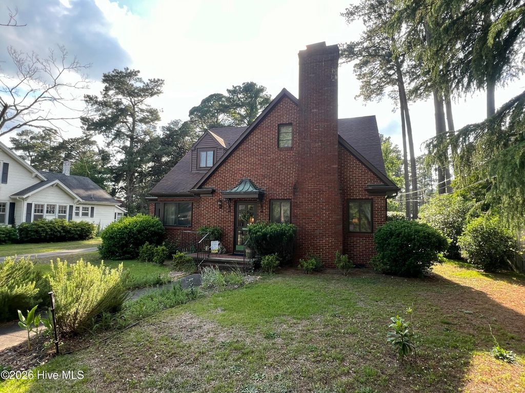 Photo of 906 Carey Road, Kinston, NC 28501 (MLS # 100573130)