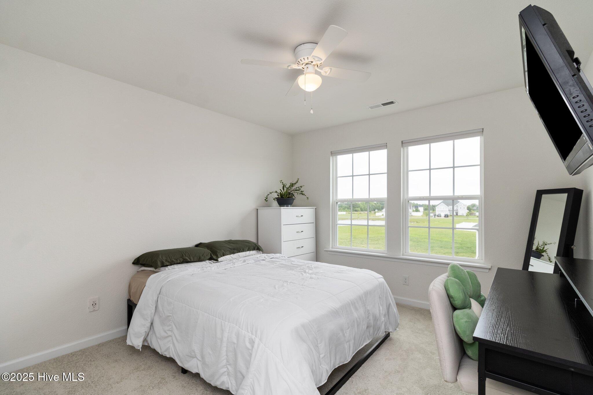 Moyock, North Carolina 27958, United States, 5 Bedrooms Bedrooms, ,4 BathroomsBathrooms,Residential,Active,255913