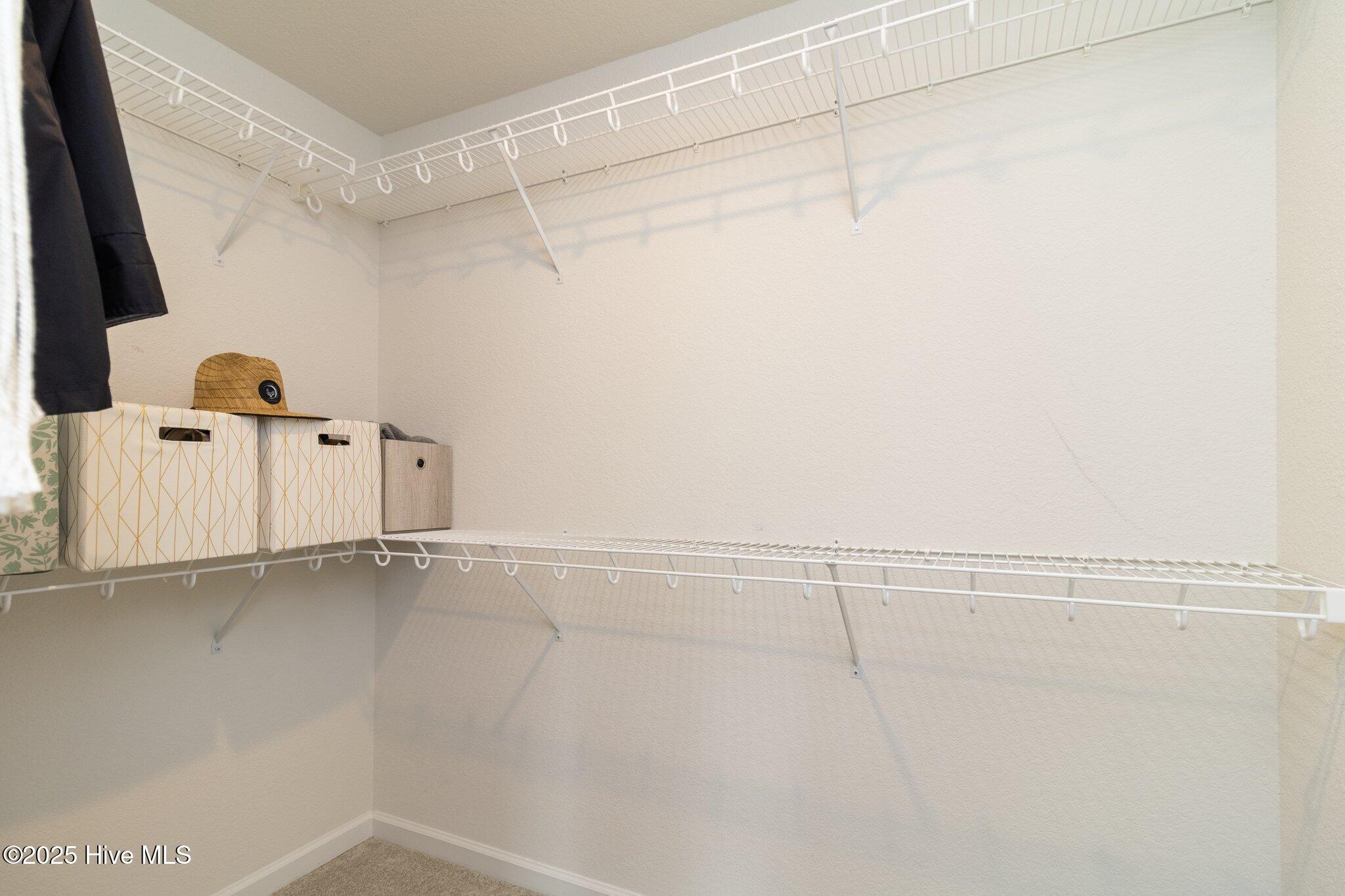 Moyock, North Carolina 27958, United States, 5 Bedrooms Bedrooms, ,4 BathroomsBathrooms,Residential,Active,255913