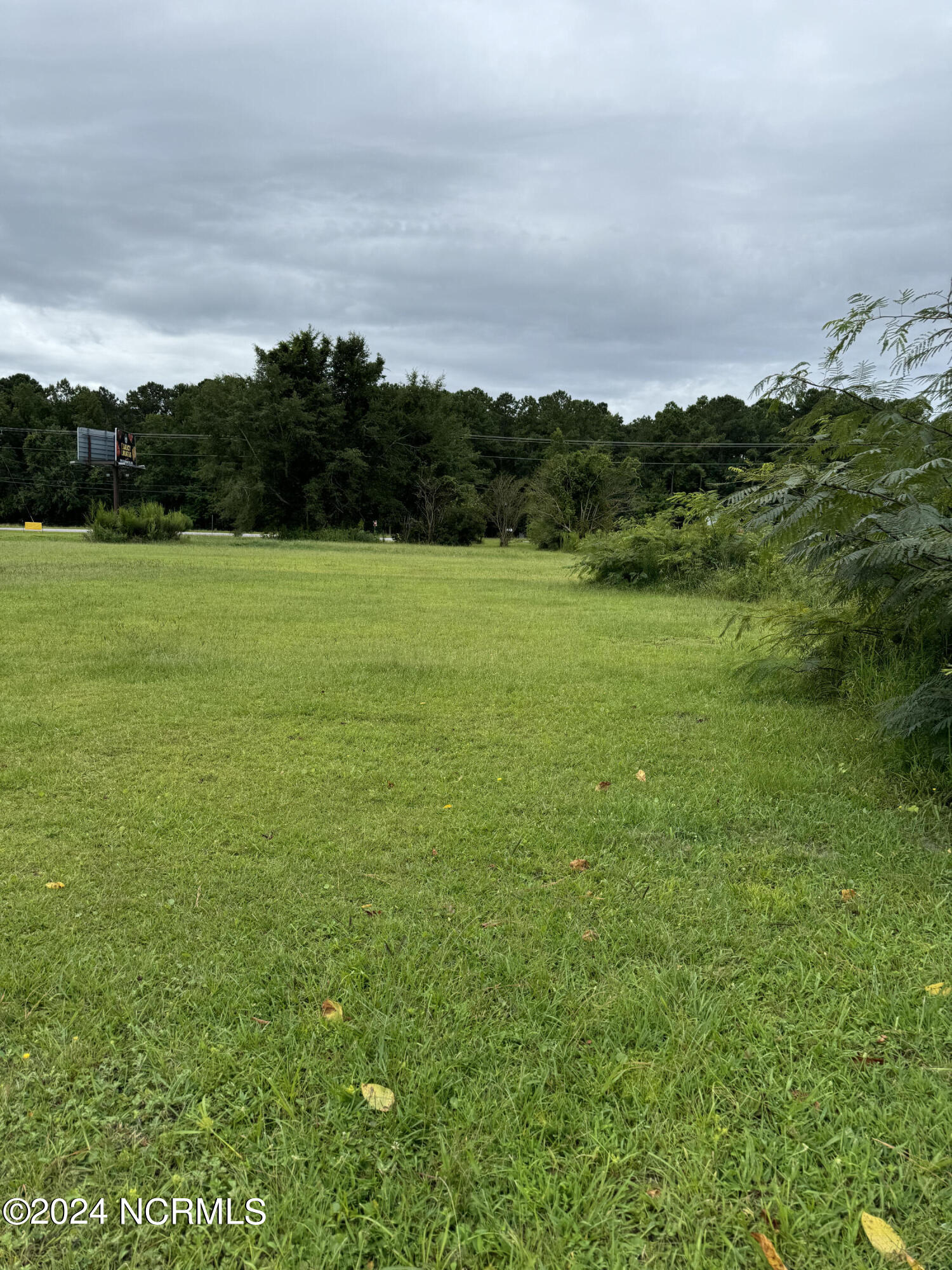 483 12,13,14,15,10,11,47 Freedom Way