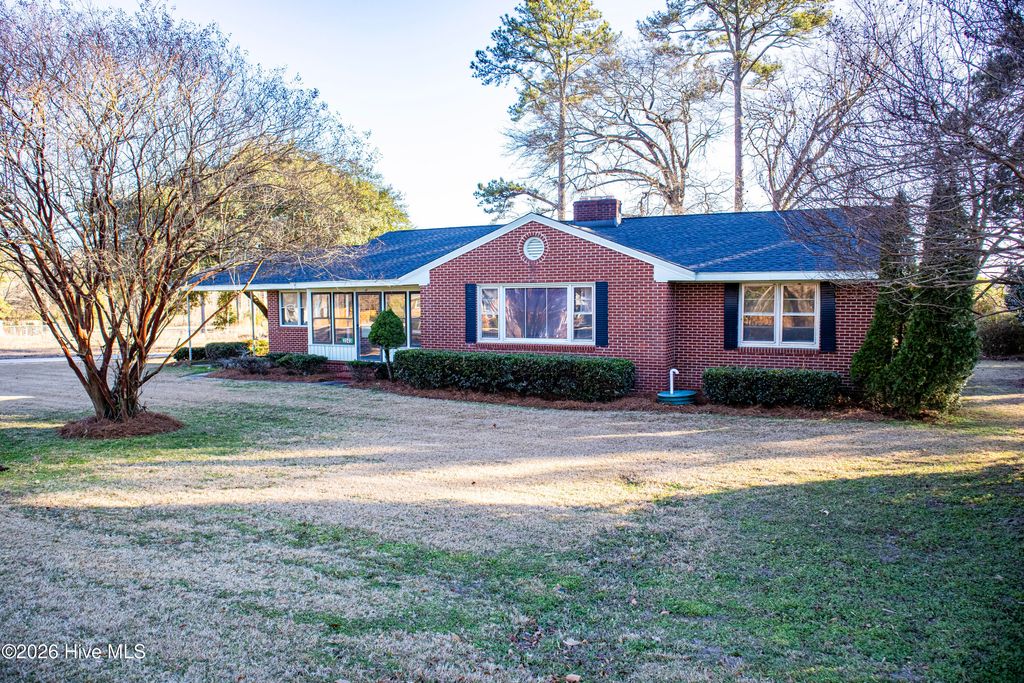 Photo of 3545 Nc 42, Wilson, NC 27893 (MLS # 100549518)