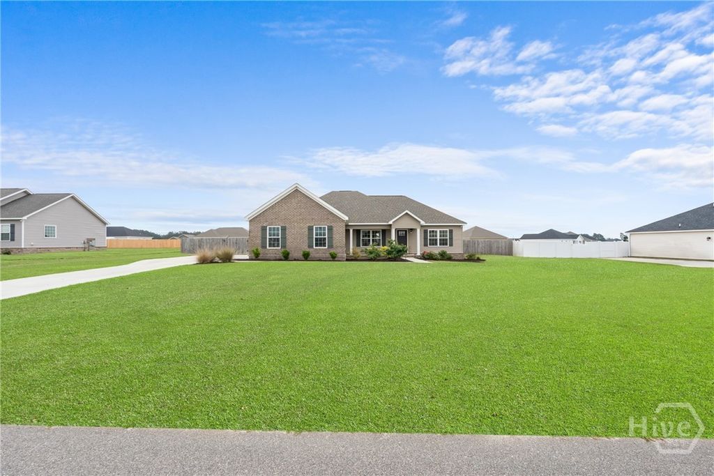 Photo of 622 Fescue Drive DR, Statesboro, GA 30458 (MLS # SA355546)