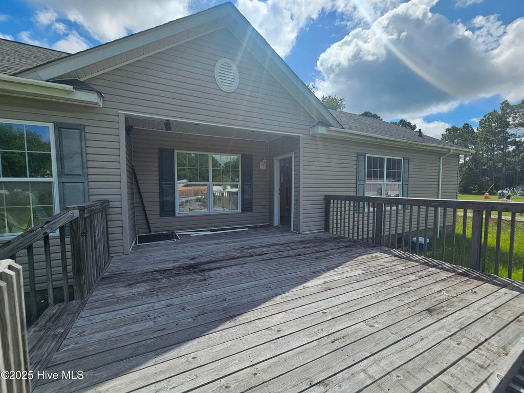 Photo of 200 Bumpy Lane, Rocky Point, NC 28457 (MLS # 100521326)