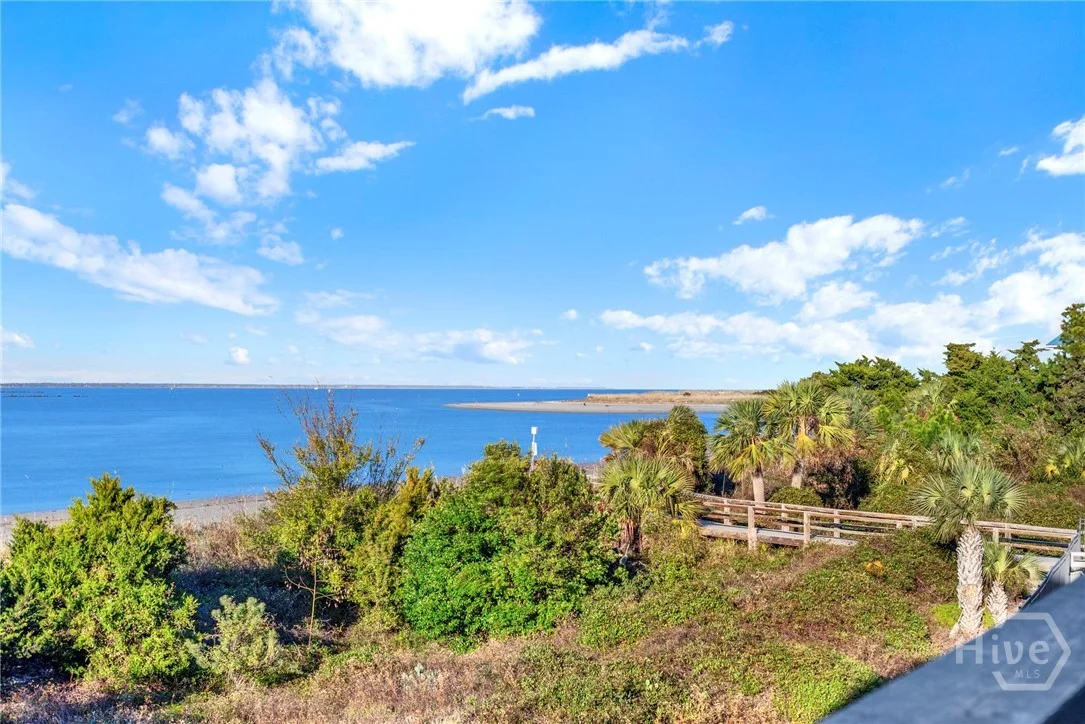 1217 Bay Street Unit 211B
