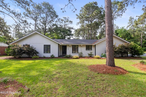 Homes For Rent - 925 N Ridge Street<br/> Moore County, Southern Pines, NC 28387