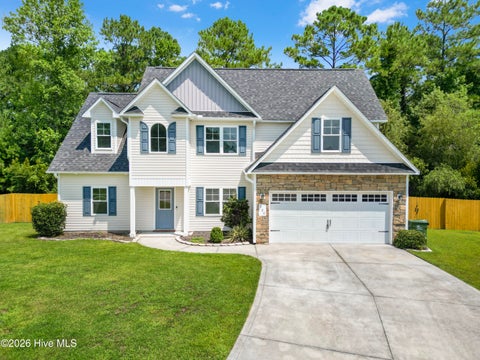 Homes For Sale - 906 Gulf Chase Court<br/> Sneads Ferry, NC 28460