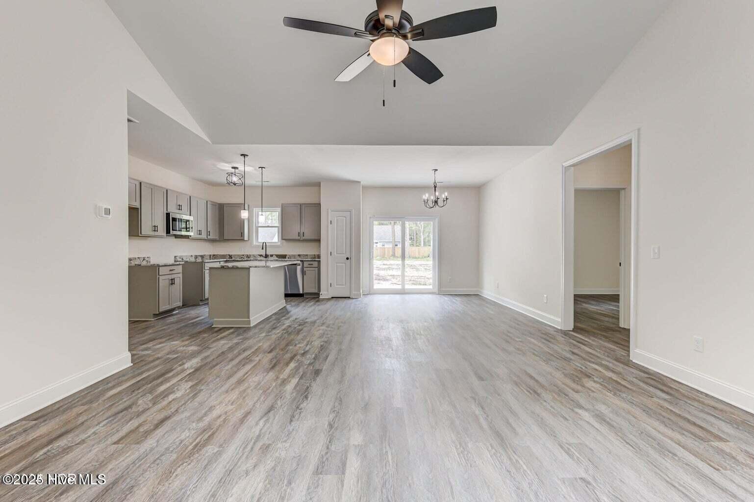 Calabash, North Carolina 28467, United States, 3 Bedrooms Bedrooms, ,2 BathroomsBathrooms,Residential,Active,256127