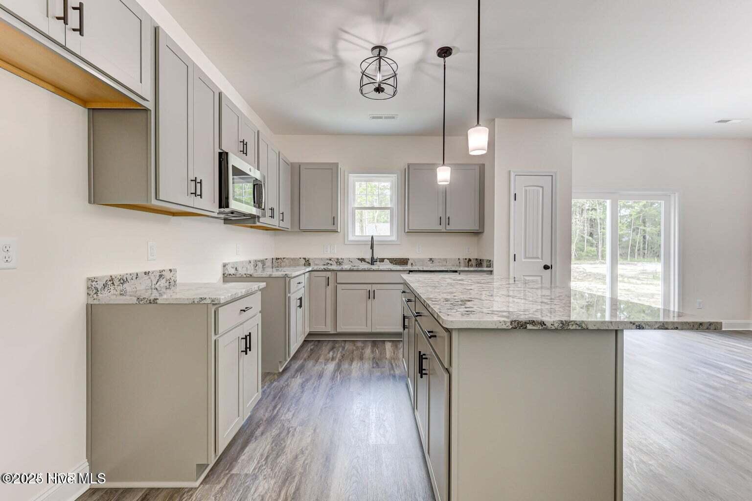 Calabash, North Carolina 28467, United States, 3 Bedrooms Bedrooms, ,2 BathroomsBathrooms,Residential,Active,256127