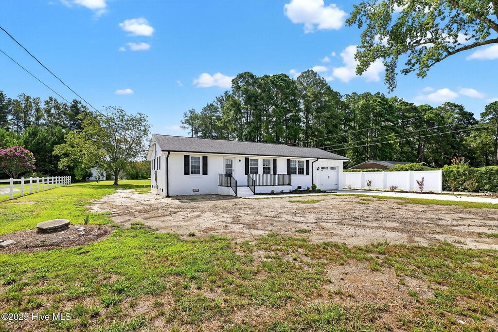 Photo of 6715 Princeton Kenly Road, Princeton, NC 27569 (MLS # 100550056)