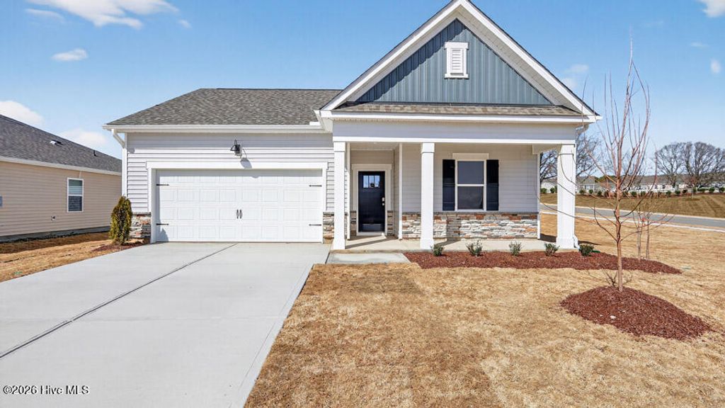 Photo of 281 Maddox Drive, Aberdeen, NC 28315 (MLS # 100567571)