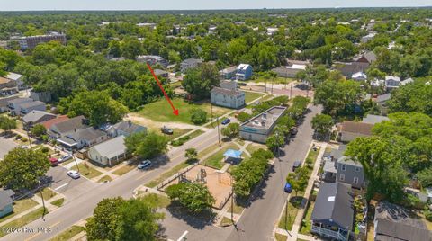 Tiny photo for 510 Mcrae Street #102, Wilmington, NC 28401 (MLS # 100566836)