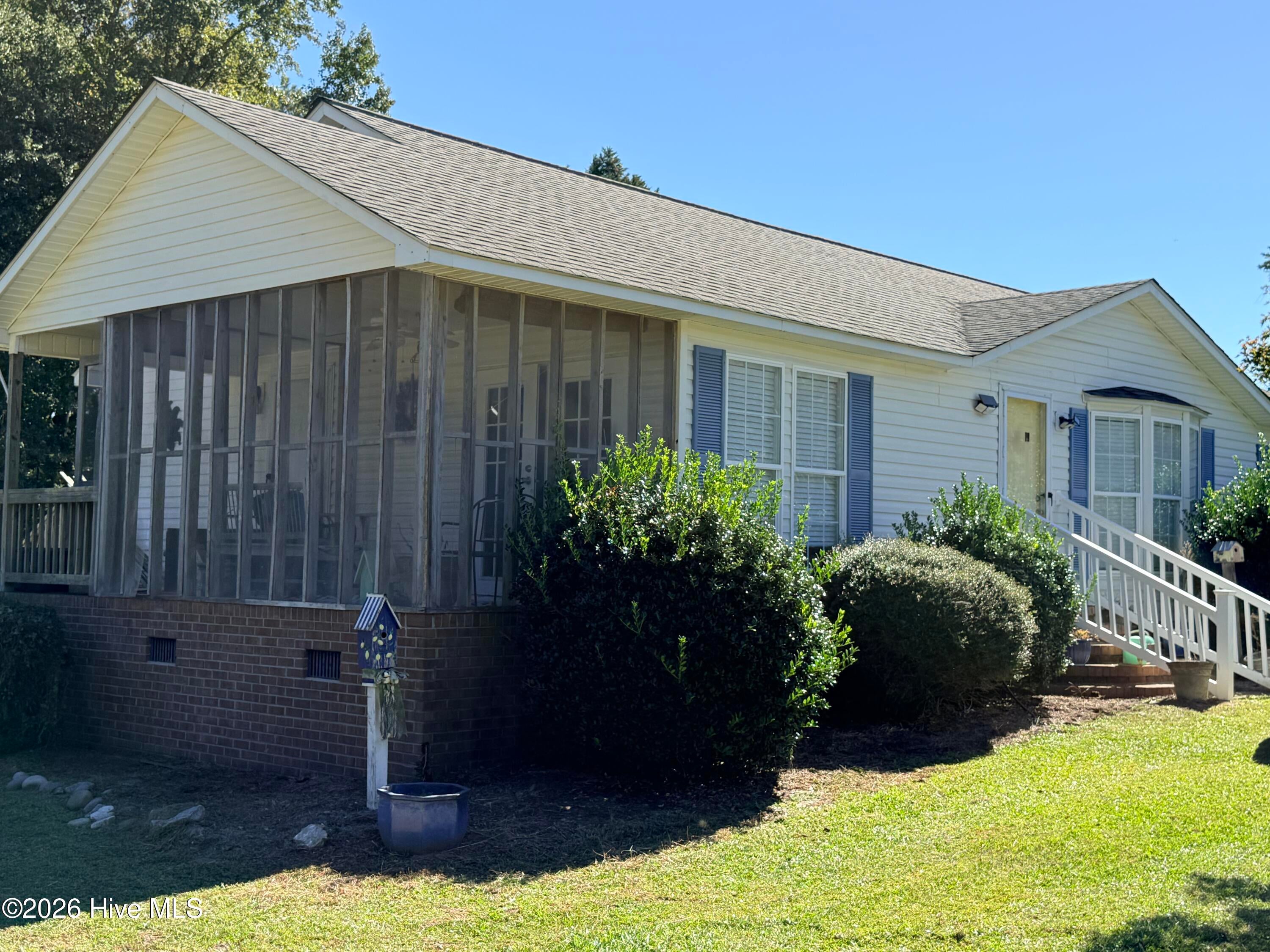 106 Oak Hill Court