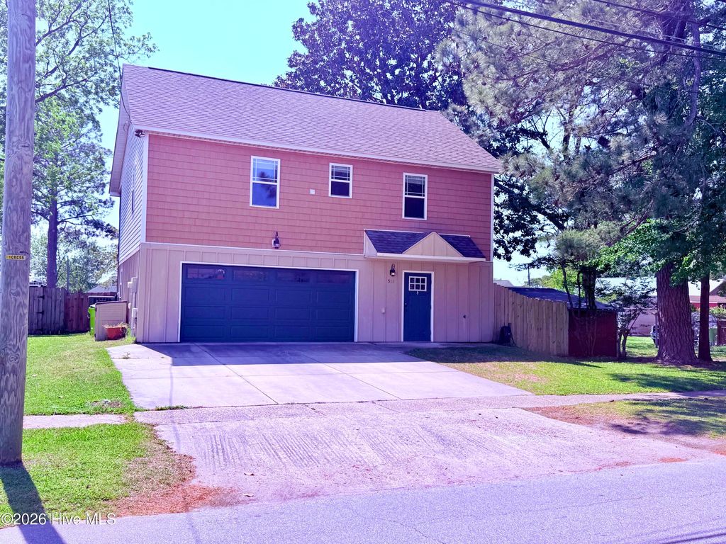Photo of 511 N B Street, Bridgeton, NC 28519 (MLS # 100568017)