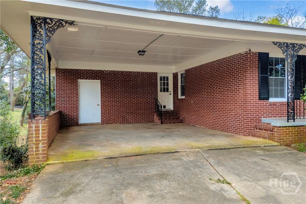 Photo of 110 Vista Drive, Athens, GA 30605 (MLS # CL350710)