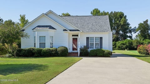 Photo of 2954 Sherwin Downs Drive, Grimesland, NC 27837 (MLS # 100604987)