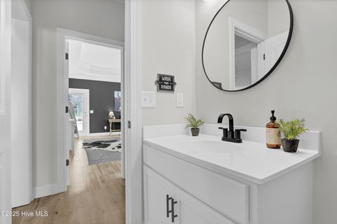 Tiny photo for 94 S Ardsley Lane, Rocky Point, NC 28457 (MLS # 100546103)