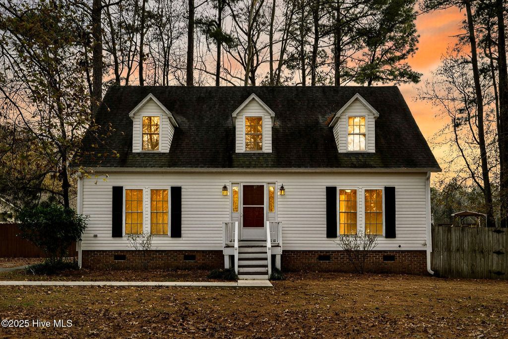 Photo of 266 North Drive, Rocky Point, NC 28457 (MLS # 100546222)