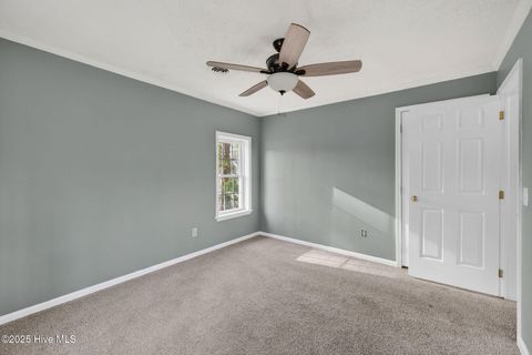 Tiny photo for 266 North Drive, Rocky Point, NC 28457 (MLS # 100546222)
